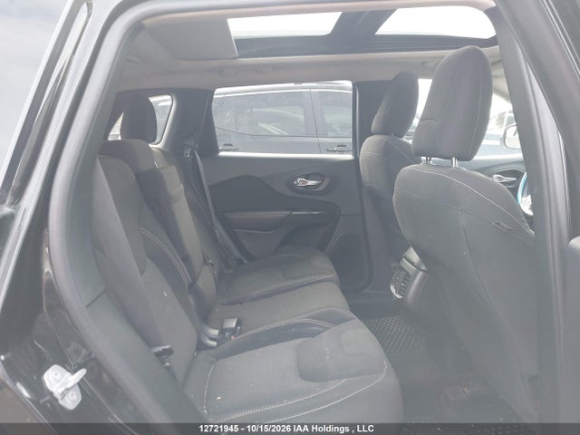 Jeep Cherokee Latitude 2016 1C4PJMCB1GW141585 Image 8