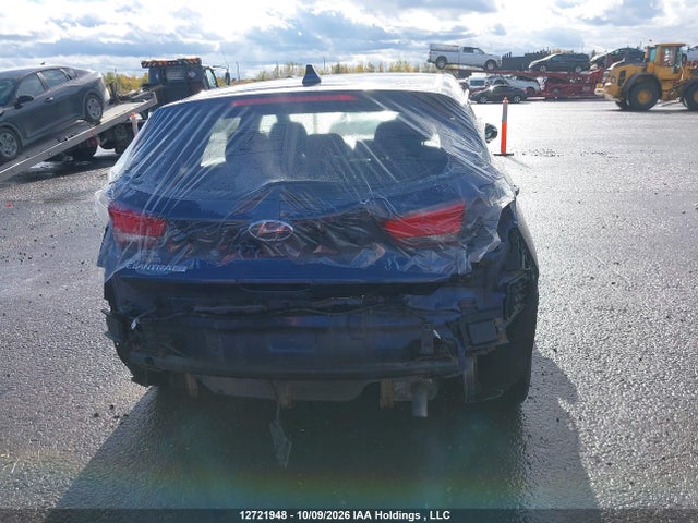 Продаж на аукціоні авто 2018 Hyundai Elantra Gt Gl, vin: KMHH35LE8JU075128, номер лоту: 12721948
