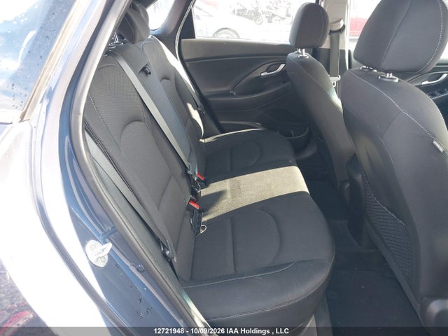 Продаж на аукціоні авто 2018 Hyundai Elantra Gt Gl, vin: KMHH35LE8JU075128, номер лоту: 12721948