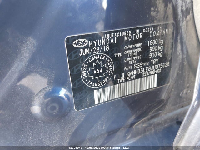 Продаж на аукціоні авто 2018 Hyundai Elantra Gt Gl, vin: KMHH35LE8JU075128, номер лоту: 12721948