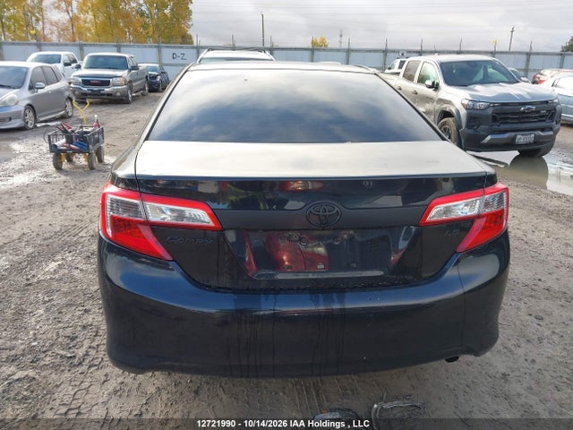 4T1BF1FKXEU307838 Toyota CAMRY LE