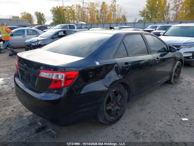 4T1BF1FKXEU307838 Toyota CAMRY LE