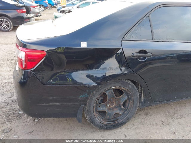 4T1BF1FKXEU307838 Toyota CAMRY LE