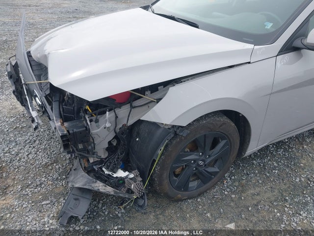 12722000 :رقم المزاد ، KMHLM4AJ0NU027680 vin ، 2022 Hyundai Elantra Hybrid Preferred مزاد بيع