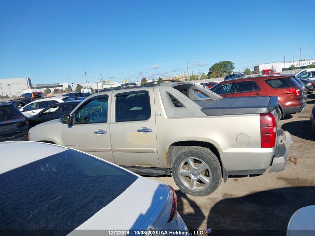 12722019 :رقم المزاد ، 3GNFK12338G272607 vin ، 2008 Chevrolet Avalanche K1500 مزاد بيع