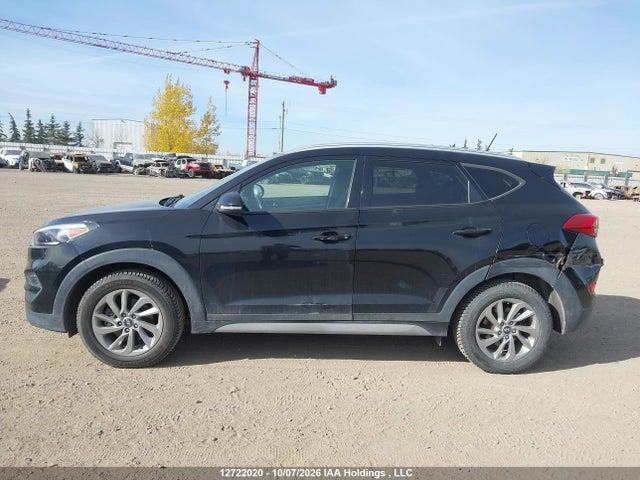 Продажа на аукционе авто 2017 Hyundai Tucson Limited/sport And Eco/se, vin: KM8J3CA42HU471226, номер лота: 12722020