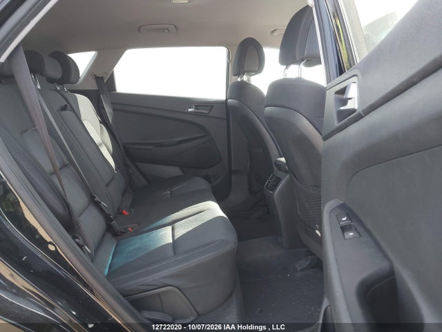 Продажа на аукционе авто 2017 Hyundai Tucson Limited/sport And Eco/se, vin: KM8J3CA42HU471226, номер лота: 12722020