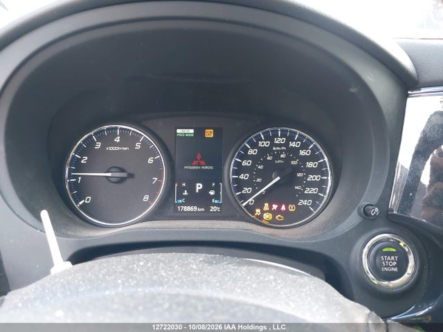 2014 Mitsubishi Outlander Gt მანქანა იყიდება აუქციონზე, vin: JA4JZ4AX7EZ605286, აუქციონის ნომერი: 12722030