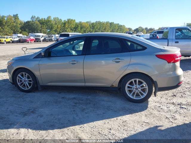 2015 Ford Focus Se მანქანა იყიდება აუქციონზე, vin: 1FADP3F22FL272425, აუქციონის ნომერი: 12722034