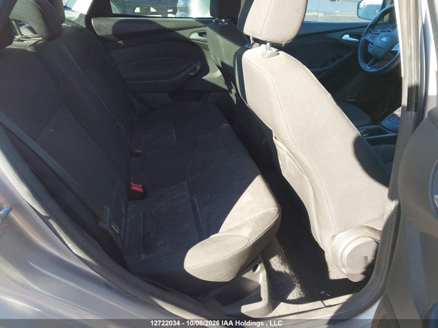 2015 Ford Focus Se მანქანა იყიდება აუქციონზე, vin: 1FADP3F22FL272425, აუქციონის ნომერი: 12722034