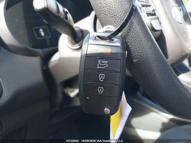 2017 Kia Sorento 2.4l Lx მანქანა იყიდება აუქციონზე, vin: 5XYPG4A36HG271743, აუქციონის ნომერი: 12722044