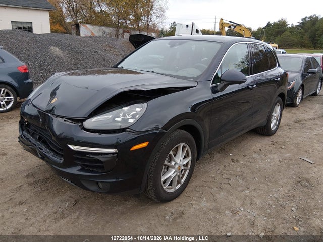 Porsche Cayenne 2016 WP1AA2A25GLA09975 Image 2