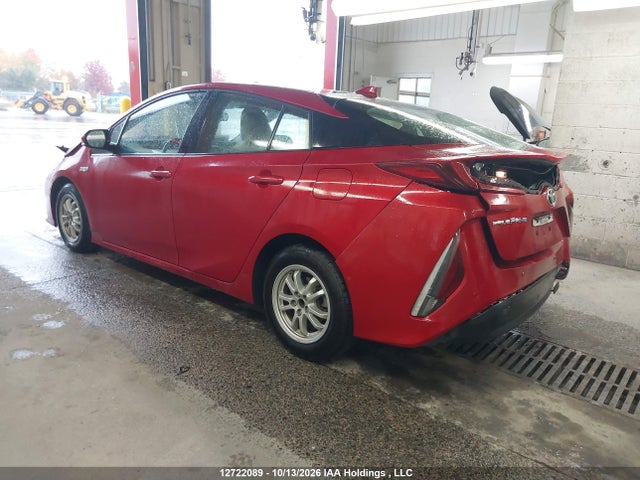 Продажа на аукционе авто 2020 Toyota Prius Prime Le/xle/limited, vin: JTDKARFP0L3152099, номер лота: 12722089