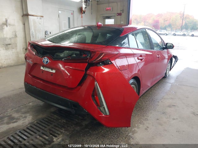Продажа на аукционе авто 2020 Toyota Prius Prime Le/xle/limited, vin: JTDKARFP0L3152099, номер лота: 12722089