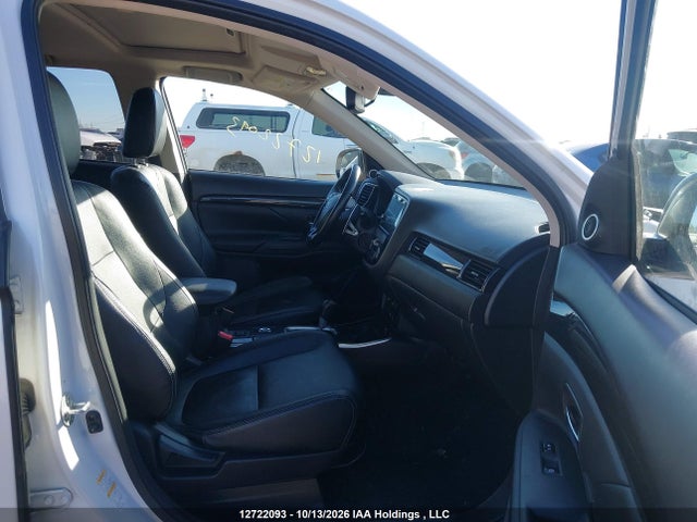 JA4JZ4AX8JZ602066 Mitsubishi OUTLANDER GT
