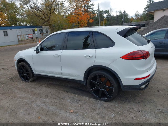 Porsche Cayenne 2016 WP1AA2A27GLA03062 Image 14