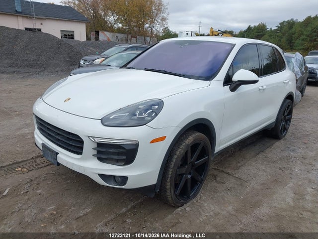 Porsche Cayenne 2016 WP1AA2A27GLA03062 Image 2