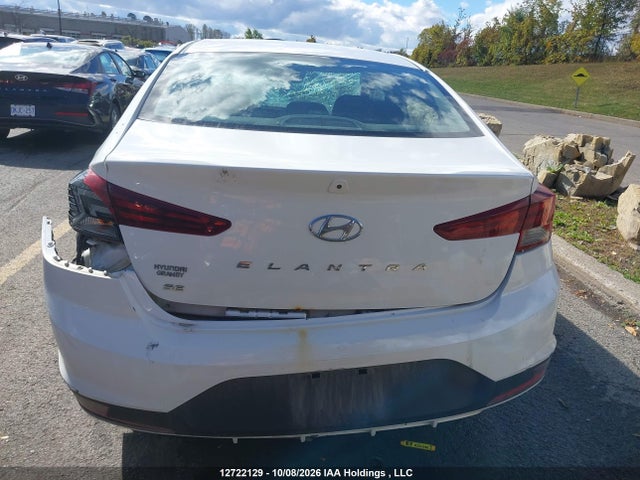 Hyundai Elantra Essential Manual 2020 KMHD74LF0LU911037 Image 16