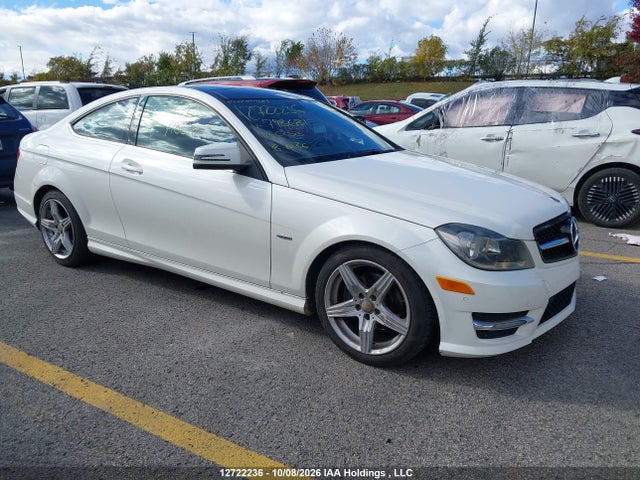 2012 Mercedes-benz C 250 მანქანა იყიდება აუქციონზე, vin: WDDGJ4HB4CF798681, აუქციონის ნომერი: 12722236