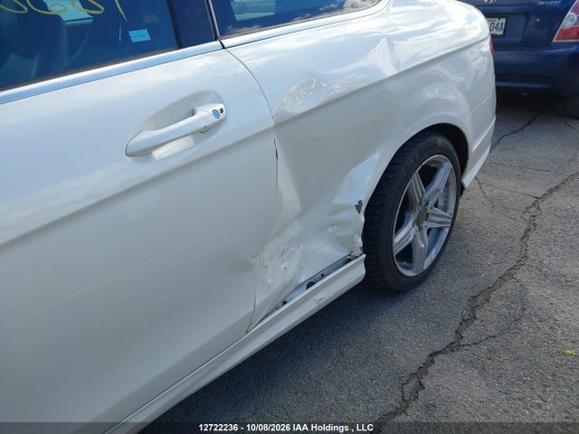 2012 Mercedes-benz C 250 მანქანა იყიდება აუქციონზე, vin: WDDGJ4HB4CF798681, აუქციონის ნომერი: 12722236
