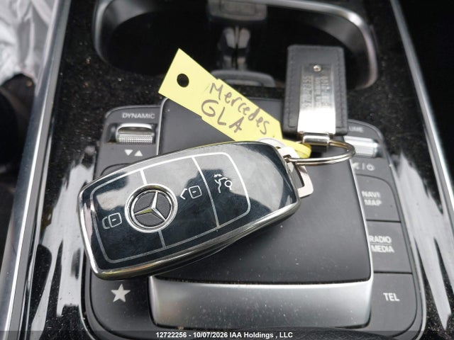W1N4M4HB3MW155124 Mercedes-Benz Glb 250 4matic