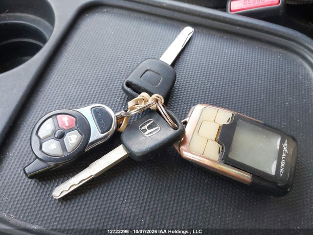 12722296 :رقم المزاد ، JHLRD788X3C818680 vin ، 2003 Honda Cr-v Ex مزاد بيع