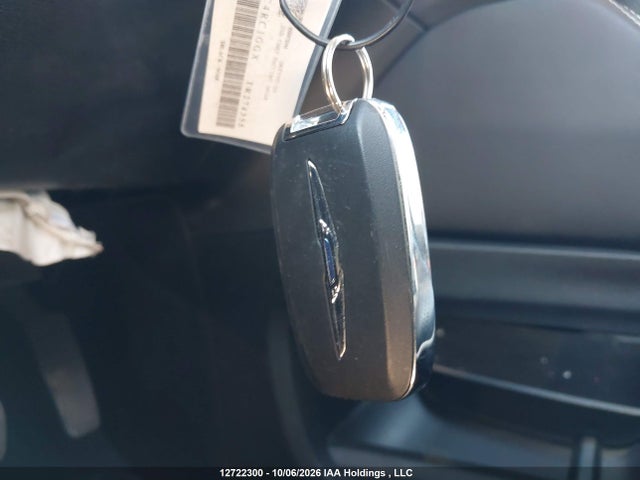 Chrysler Pacifica Limited 2026 2C4RC1GGXTR274355 Image 11