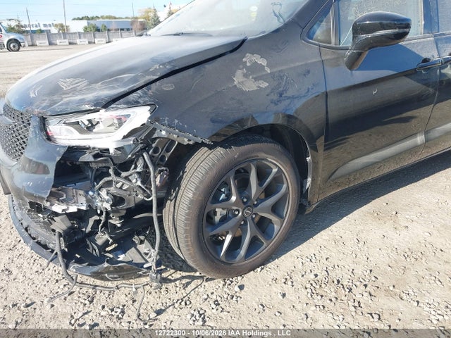 Chrysler Pacifica Limited 2026 2C4RC1GGXTR274355 Image 6