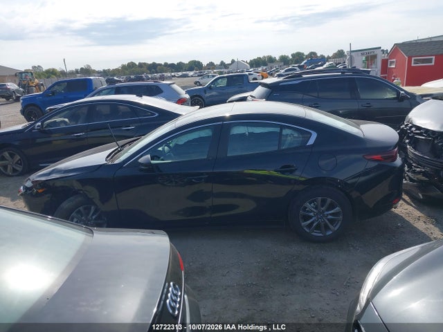 3MZBPACL2TM514379 Mazda 3 Preferred/carbon Edition