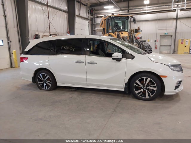 5FNRL6H80JB502974 Honda Odyssey Touring
