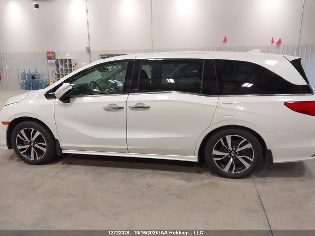 5FNRL6H80JB502974 Honda Odyssey Touring