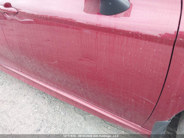 12717810 :رقم المزاد ، 4T1B11HK8JU634079 vin ، 2018 Toyota Camry L/le/xle/se/xse مزاد بيع