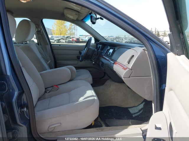 12722352 :رقم المزاد ، 2FABP7EVXBX150760 vin ، 2011 Ford Crown Victoria Lx مزاد بيع