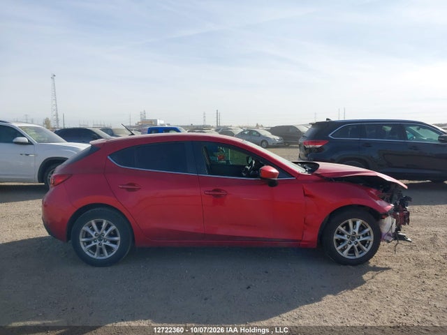 Mazda MAZDA3 2016 3MZBM1L72GM318167 Image 13