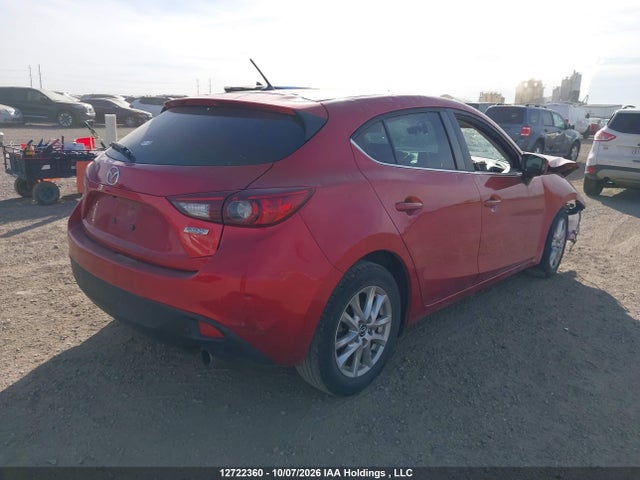 Mazda MAZDA3 2016 3MZBM1L72GM318167 Image 4