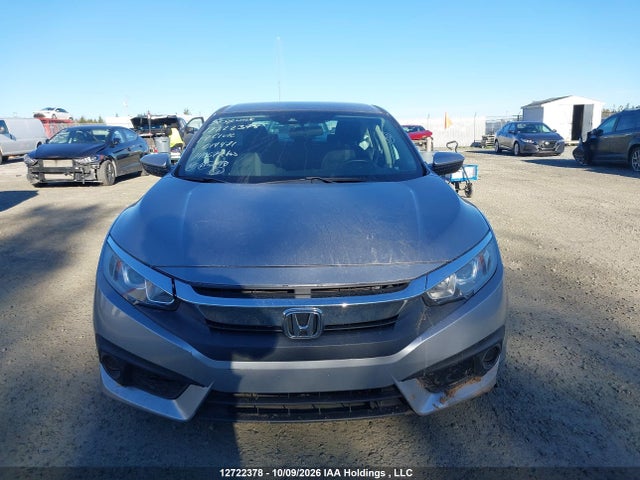 Продажа на аукционе авто 2018 Honda Civic Lx, vin: 2HGFC2F69JH014471, номер лота: 12722378