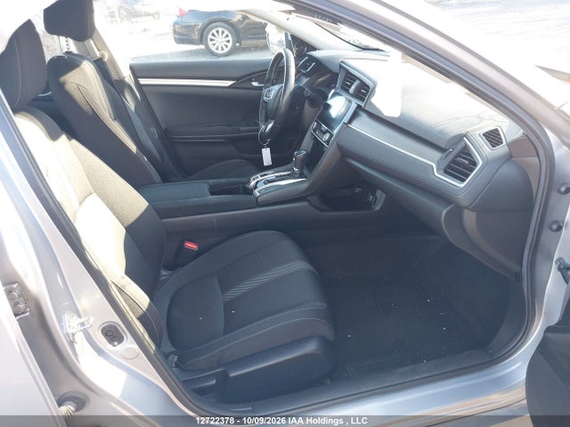 Продажа на аукционе авто 2018 Honda Civic Lx, vin: 2HGFC2F69JH014471, номер лота: 12722378