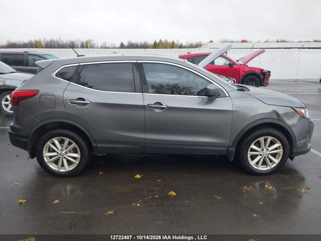 JN1BJ1CR7JW293273 Nissan Qashqai S/sl/sv