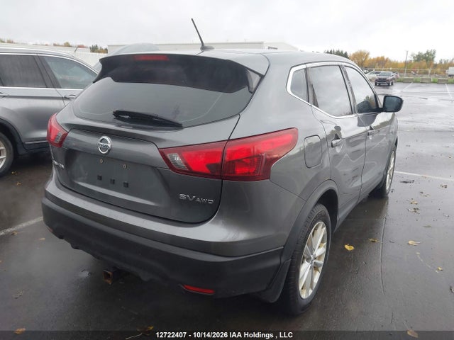 JN1BJ1CR7JW293273 Nissan Qashqai S/sl/sv