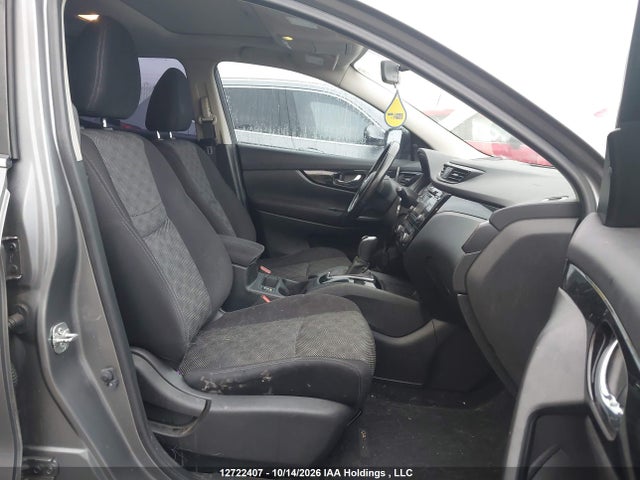 JN1BJ1CR7JW293273 Nissan Qashqai S/sl/sv