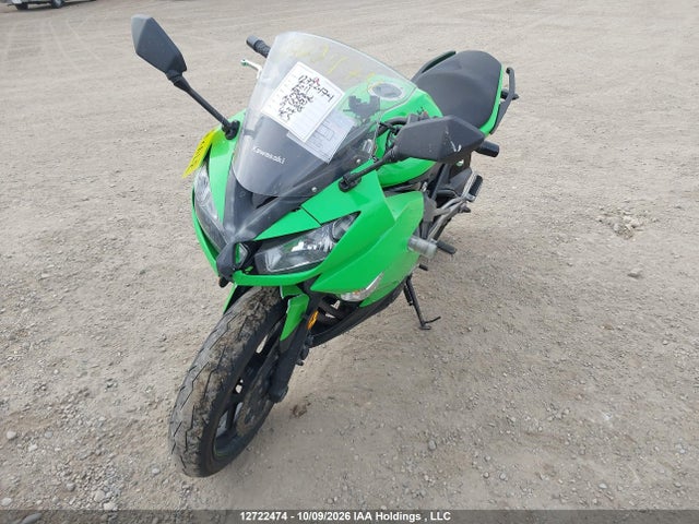 12722474 :رقم المزاد ، JKAEXKC12BDA03248 vin ، 2011 Kawasaki Ex400 Cb مزاد بيع