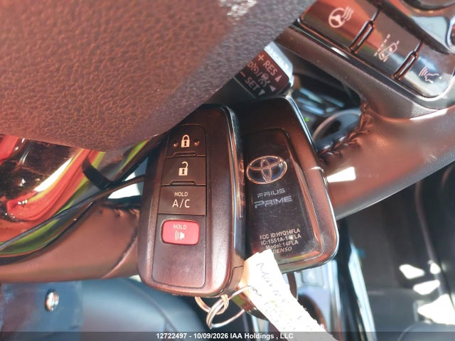 Toyota Prius Prime Upgrade 2022 JTDKAMFP0N3200352 Image 11