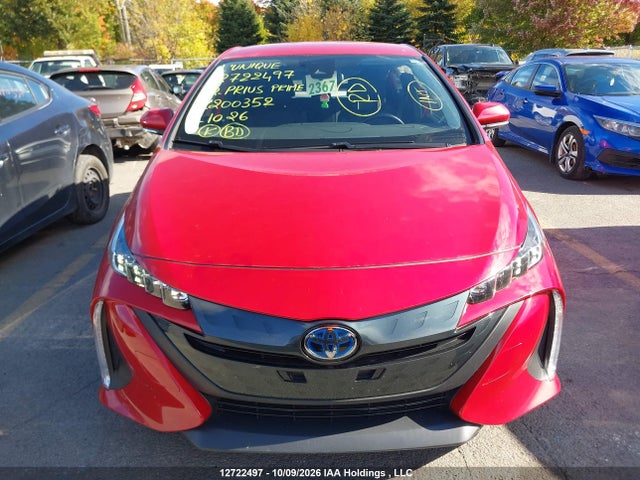Toyota Prius Prime Upgrade 2022 JTDKAMFP0N3200352 Image 12