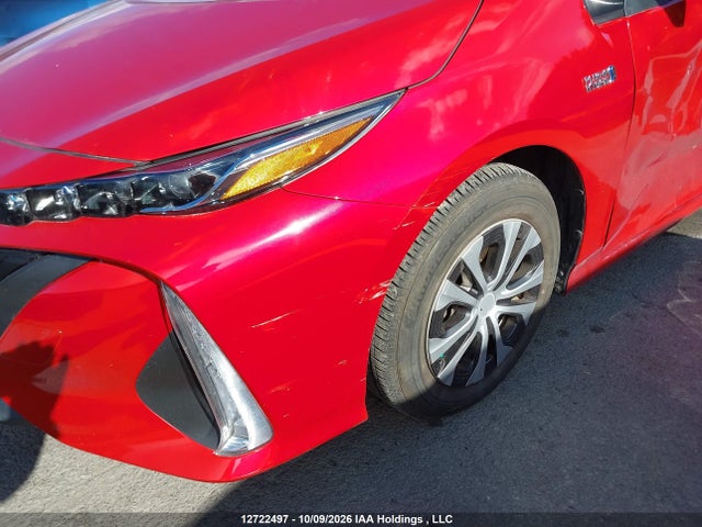 Toyota Prius Prime Upgrade 2022 JTDKAMFP0N3200352 Image 20