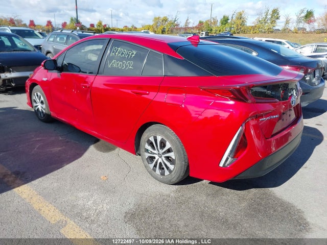 Toyota Prius Prime Upgrade 2022 JTDKAMFP0N3200352 Image 3