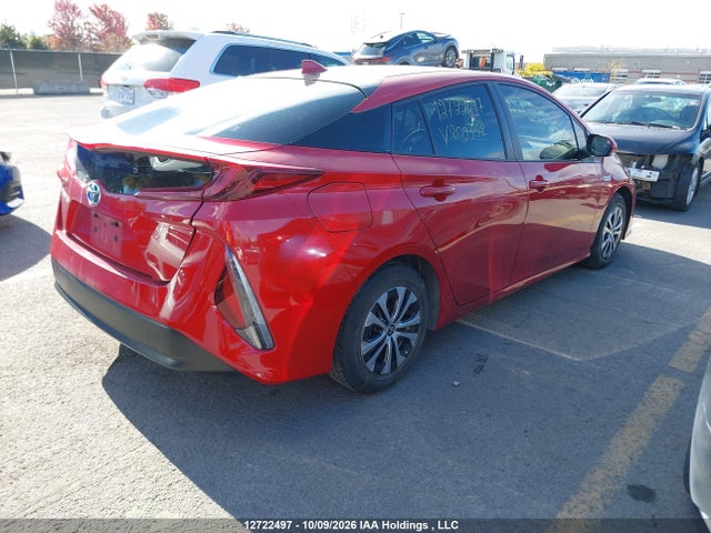Toyota Prius Prime Upgrade 2022 JTDKAMFP0N3200352 Image 4