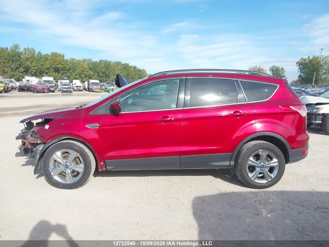 12722540 :رقم المزاد ، 1FMCU9GX6EUE03033 vin ، 2014 Ford Escape Se مزاد بيع