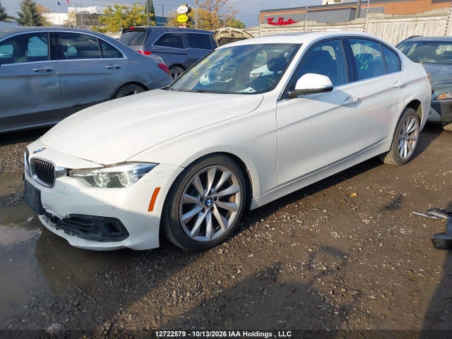 WBA8D9C57HK678048 BMW 330i Xdrive