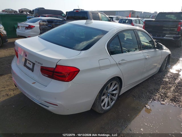 WBA8D9C57HK678048 BMW 330i Xdrive