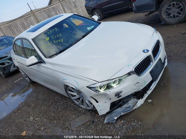 WBA8D9C57HK678048 BMW 330i Xdrive